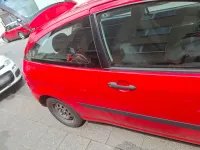Gebraucht Ford Focus 115 PS (84 kW) 2002 Rot Kleinwagen