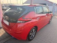 Gebraucht Nissan Leaf Acenta 110 kW (150 PS) 2022 Rot Kleinwagen