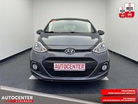 Gebraucht Hyundai i10 Trend 87 PS (63 kW) 2016 Grau Kleinwagen