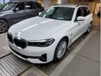 Gebraucht BMW 530e 184 PS (135 kW) 2022 Weiß Limousine
