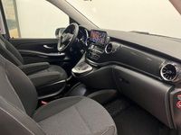 Gebraucht Mercedes EQV300 150 kW (204 PS) 2022 Arktikweiss Van / Kleinbus