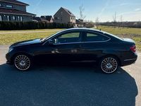 Gebraucht Mercedes C220 170 PS (125 kW) 2012 Schwarz Coupé