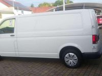 Gebraucht VW Transporter 110 PS (80 kW) 2023 Candyweiß Van