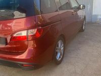Gebraucht Mazda 5 115 PS (84 kW) 2011 Rot Van / Kleinbus