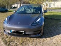 Second-hand Tesla Model 3 Standard Range 208 kW (283 CP) 2022 Gri Berlinǎ