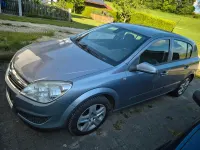 Gebraucht Opel Astra 105 PS (77 kW) 2009 Silber Limousine