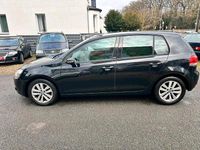 Gebraucht VW Golf VI 105 PS (77 kW) 2011 Schwarz Kleinwagen