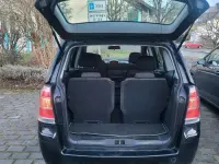 Gebraucht Opel Zafira 125 PS (91 kW) 2010 Schwarz Van / Kleinbus