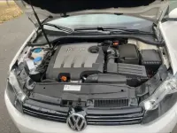 Gebraucht VW Golf 105 PS (77 kW) 2010 Weiß Coupé
