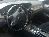 Gebraucht Mercedes E200 184 PS (135 kW) 2009 Schwarz Limousine