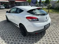 Gebraucht Renault Mégane Coupé 110 PS (80 kW) 2011 Gletscherweiss Coupé