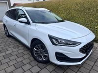Gebraucht Ford Focus Titanium X 116 PS (85 kW) 2023 Weiß Limousine