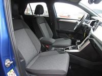 Gebraucht VW T-Roc Move 149 PS (109 kW) 2024 Blau SUV