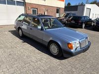 Gebraucht Mercedes E300 220 PS (161 kW) 1991 Blau Limousine