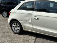 gebraucht Audi A1 1.2 TFSI Attraction !! Unfall !!