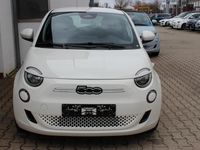 gebraucht Fiat 500e Neuer 500 42 kWh UVP 36.230,00 € 10,25"-Infotainmentsystem mit digitalem Radioempfang DAB+, Keyless Go, Apple CarPlay/Android Auto, Volldigitales Cockpit,