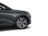 Neu Audi Q6 e-tron Performance 225 kW (306 PS) 2026 Daytonagrau perleffekt SUV