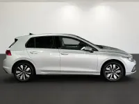 Gebraucht VW Golf VIII Move 150 PS (110 kW) 2024 Silber Limousine