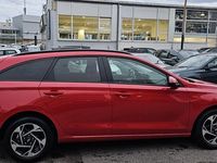 Gebraucht Hyundai i30 99 PS (72 kW) 2024 Rot Kombi