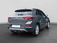 Gebraucht VW T-Roc Style 150 PS (110 kW) 2025 Grau SUV