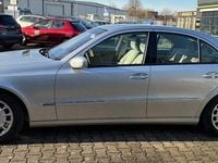 Gebraucht Mercedes E350 272 PS (200 kW) 2005 Silber Limousine
