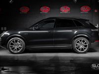 Second-hand Porsche Cayenne Platinum Edition 340 CP (250 kW) 2022 Negru SUV