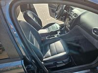 Gebraucht Ford Focus Ghia 125 PS (91 kW) 2009 Grau Kombi