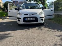 Gebraucht Hyundai i10 67 PS (49 kW) 2011 Weiß Kleinwagen