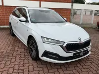 Gebraucht Skoda Octavia Clever 150 PS (110 kW) 2022 Weiß Kombi