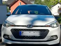 Gebraucht Hyundai i20 Classic 75 PS (55 kW) 2017 Weiß Kleinwagen
