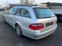 Gebraucht Mercedes E220 Avantgarde 170 PS (125 kW) 2007 Iridiumsilber  metalliclack Kombi