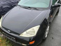 Second-hand Ford Focus 116 CP (85 kW) 1999 Negru Break