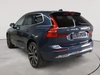 Gebraucht Volvo XC60 Plus 197 PS (144 kW) 2023 Denim blue metallic SUV