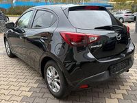 Gebraucht Mazda 2 Edition 90 PS (66 kW) 2015 Schwarz Limousine