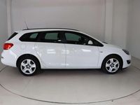 Second-hand Opel Astra 101 CP (74 kW) 2012 Alb Break