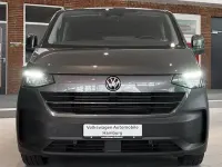 Neu VW Caravelle Life 150 PS (110 kW) 2025 Grau Van