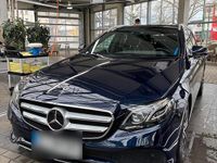 Gebraucht Mercedes E300 245 PS (180 kW) 2018 Blau Kombi