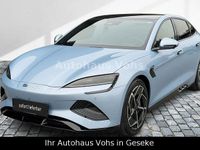 Neu BYD Seal Design 230 kW (313 PS) 2025 Blau Limousine