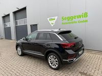 Gebraucht VW T-Roc Style 150 PS (110 kW) 2024 Schwarz SUV