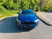 Gebraucht Ford Mondeo Titanium 241 PS (177 kW) 2015 Blau Limousine
