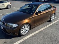 Gebraucht BMW 120 Performance 170 PS (125 kW) 2011 Braun Kleinwagen