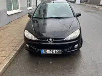 Gebraucht Peugeot 206 60 PS (44 kW) 2009 Schwarz Limousine