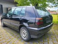 Gebraucht VW Golf III 75 PS (55 kW) 1997 Schwarz Kleinwagen