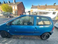 Używany Renault Twingo 58 KM (42 kW) 2005 Niebieski Hatchback