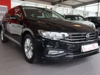 Gebraucht VW Passat 150 PS (110 kW) 2024 Schwarz Kombi