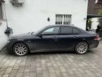 Gebraucht BMW 745 329 PS (241 kW) 2006 Blau Limousine