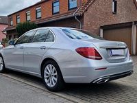 Gebraucht Mercedes E220 194 PS (142 kW) 2017 Silber Limousine