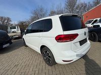 Gebraucht VW Touran Join 116 PS (85 kW) 2018 Weiß Van / Kleinbus