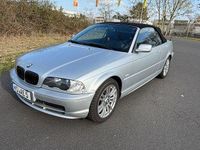 Gebraucht BMW 318 143 PS (105 kW) 2002 Silber Cabrio