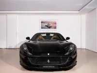 Second-hand Ferrari 812 829 CP (609 kW) 2022 Negru